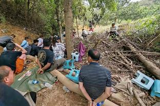 沃恩谈欧文明日回归篮网主场：我只关心球队如何打好这场比赛